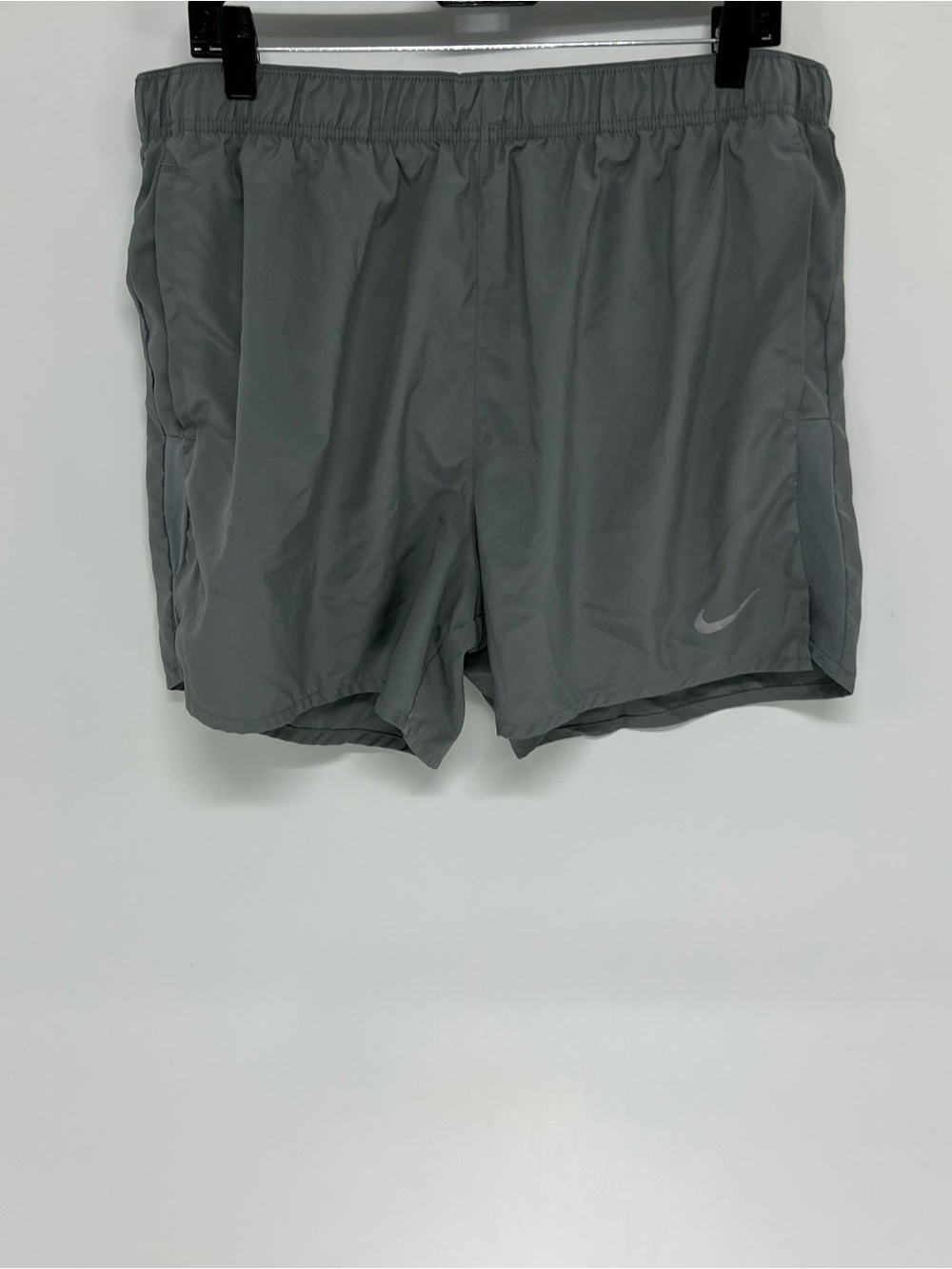 Nike men’s lined shorts size XL